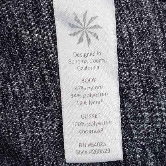 ❤SOLD❤ Athleta Odyssey Chaturanga Tight Capris - Picture 7 of 8